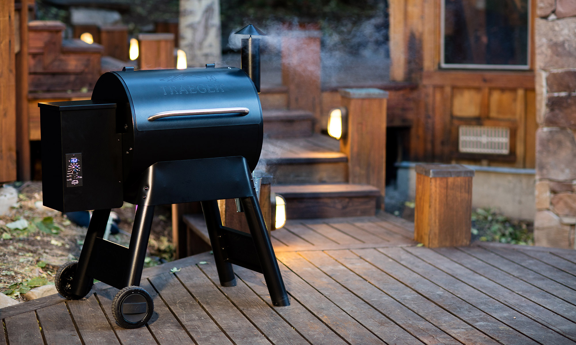Charcoal barbecues / grills