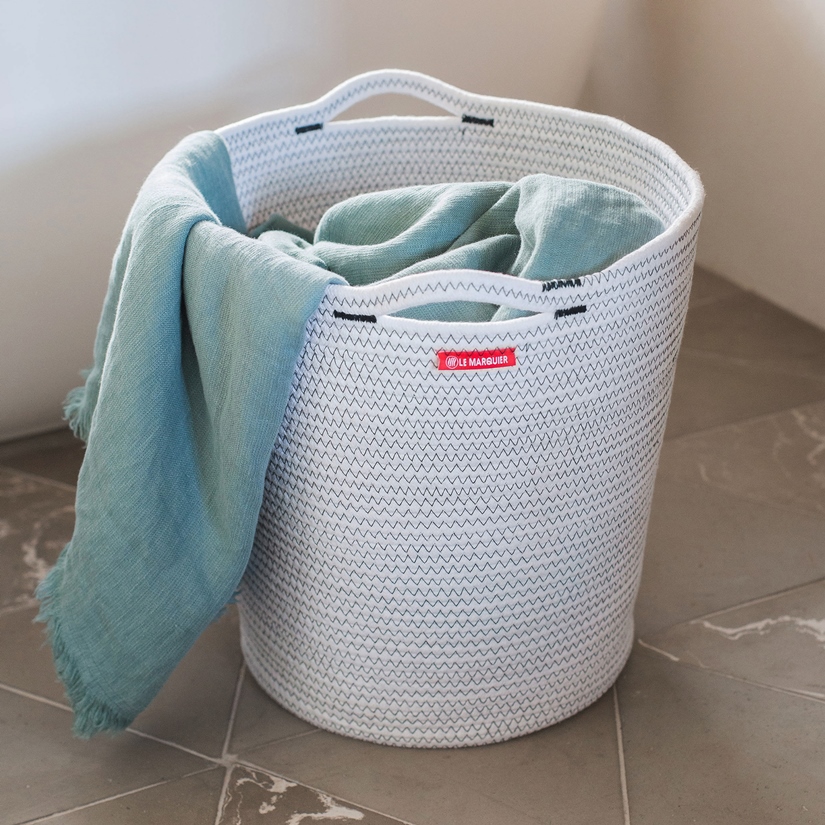 Panier à bûches et déco Navy