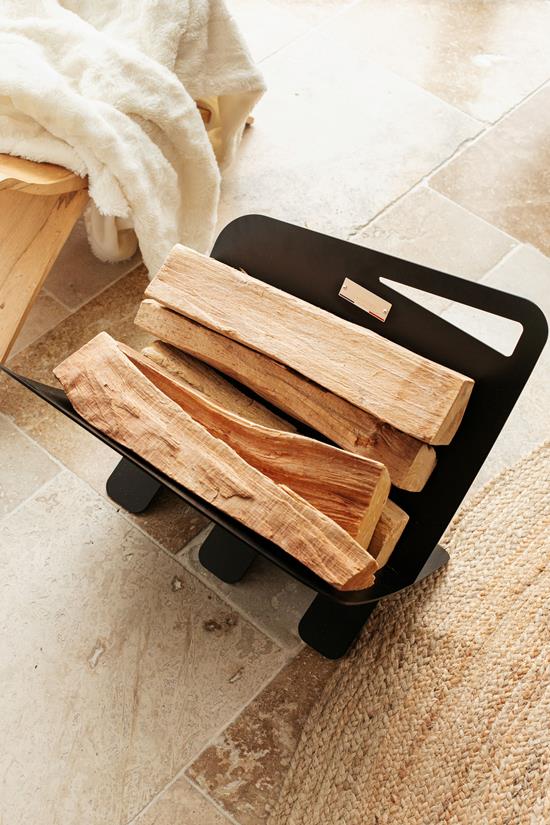 MODERN STRAIGHT LOG RACK