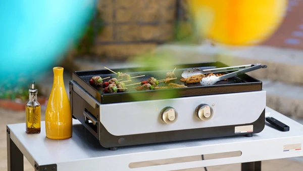 Electric planchas - french griddles