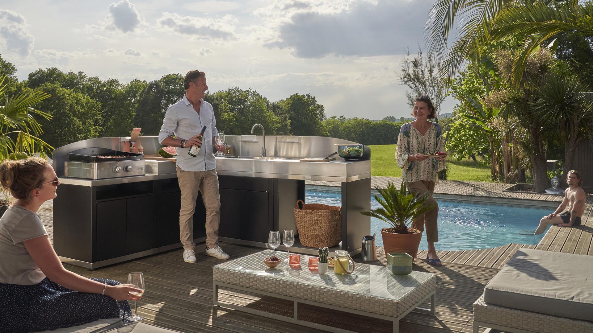 Outdoor kitchens