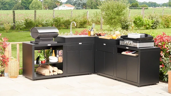 Outdoor kitchen accessories