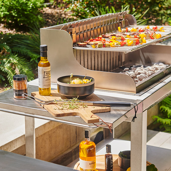 premium high-performance charcoal barbecues